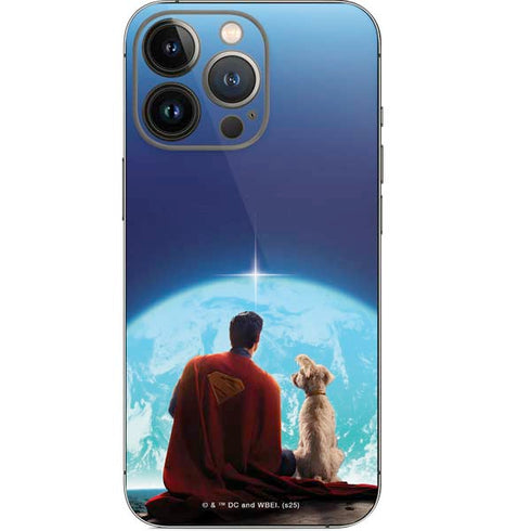 Superman 2025 Superman & Krypto watch the Earth iPhone 14 Pro Skin